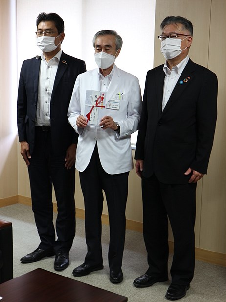 岐阜県総合医療センターへ「SDGs私募債」を通じて寄付を行いました
